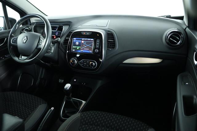 Renault CAPTUR 1.3 TCe Intens Navi / Bluetooth / trekhaak / DAB / Allseason