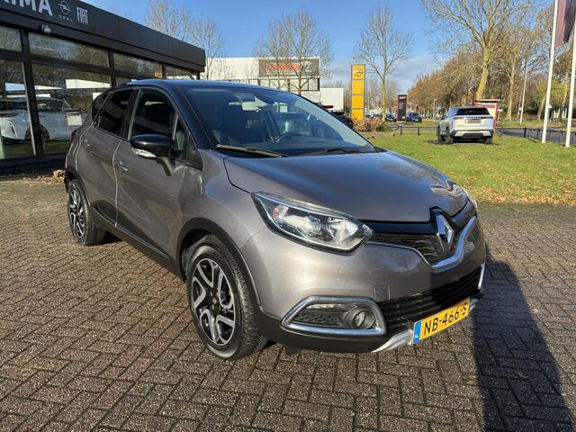 Renault CAPTUR 0.9 TCe Xmod Climate control | Navigatie | Leder interieur | Stoelverwarming | Camera | Parkpilot | Trekhaak | 17" LM-Velgen