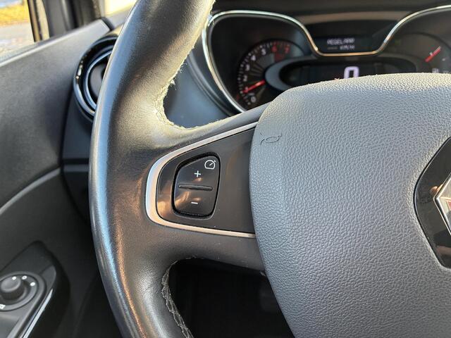 Renault CAPTUR 0.9 TCe Xmod Climate control | Navigatie | Leder interieur | Stoelverwarming | Camera | Parkpilot | Trekhaak | 17" LM-Velgen