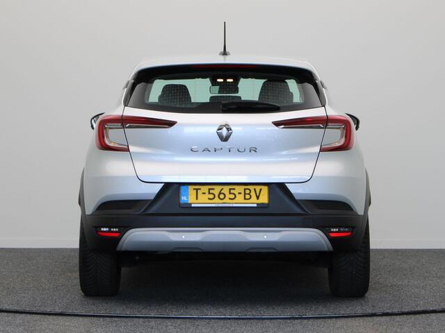 Renault CAPTUR 1.0 TCe 90 evolution | Navigatie | Parkeersensoren achter | Cruise Control | Airco |
