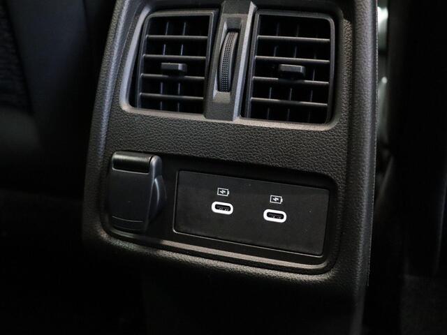 Renault CAPTUR TCe 90 techno | Harman Kardon | Stoel en stuurverwarming | Achteruitrijcamera | Digitaal Dashboard |