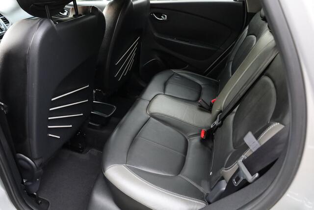 Renault CAPTUR 0.9 TCe Xmod CAMERA TREKHAAK LEER NAVI STOELVERW. CRUISE PDC CLIMA DUO-TONE ENZ!