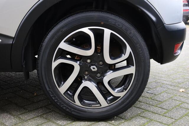 Renault CAPTUR 0.9 TCe Xmod CAMERA TREKHAAK LEER NAVI STOELVERW. CRUISE PDC CLIMA DUO-TONE ENZ!
