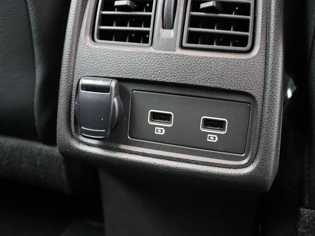 Renault CAPTUR 1.0 TCe 90 Intens | LED | Clima | Keyless | PDC achter | DAB+ | Trekhaak |