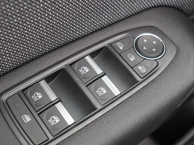 Renault CAPTUR E-Tech full hybrid 145pk techno | Multimediasysteem incl. Apple Carplay / Android auto | Cruise control | Climate control | Company Car |