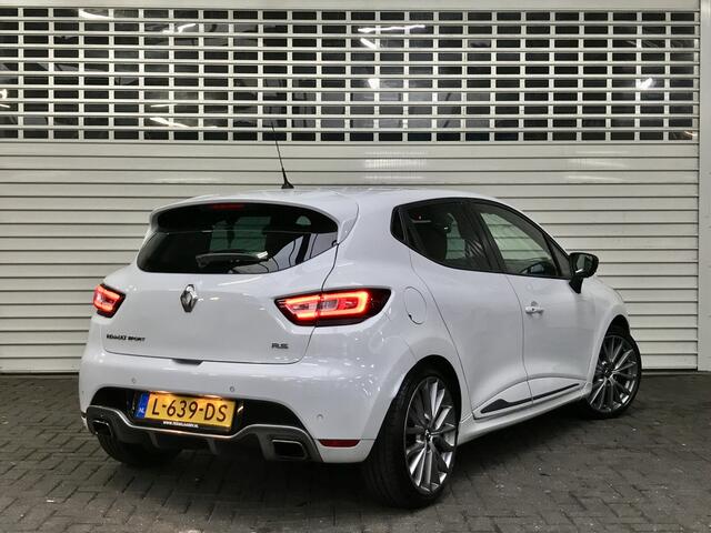 Renault CLIO Renault Sport 200 EDC R-Link Rijklaarprijs!