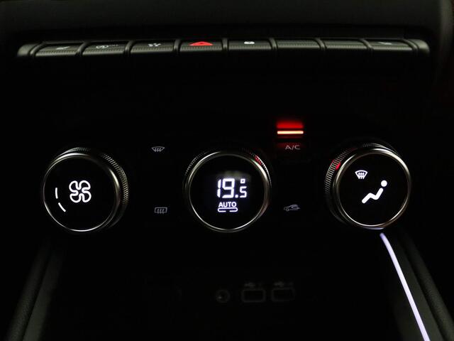 Renault CLIO STAM Limité 75 TCe 90pk #9 van 75 Camera | Climate | Leder | Navi | Parksens. achter