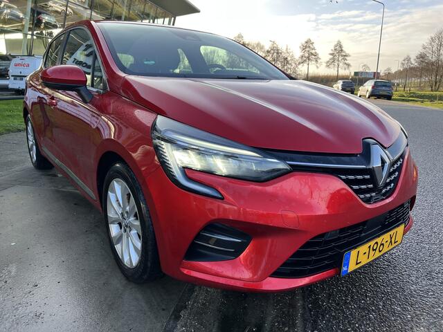 Renault CLIO 1.0 TCe Intens / Keyless / Climate / PDC A / Cruise / Lane assist / Applecarplay - Androidauto /