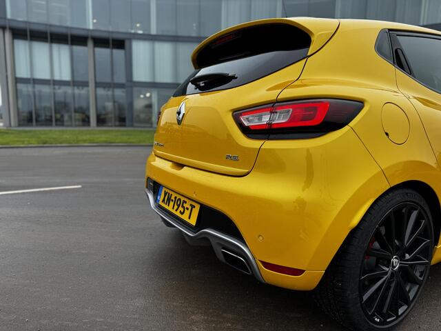 Renault CLIO 1.6 Turbo R.S. Trophy