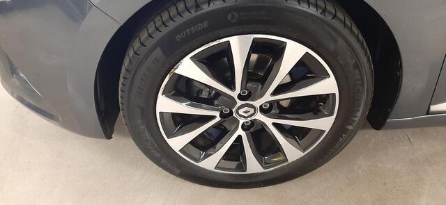 Renault CLIO 1.0 TCe Bi-Fuel Intens NAVIGATIE / CLIMATE CONTROLE / CRUISE CONTROLE / PARKEERSENSOREN+CAMERA.