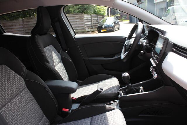 Renault CLIO 1.0 TCe 90 Evolution Navigatie, Winterpakket,PDC +Camera