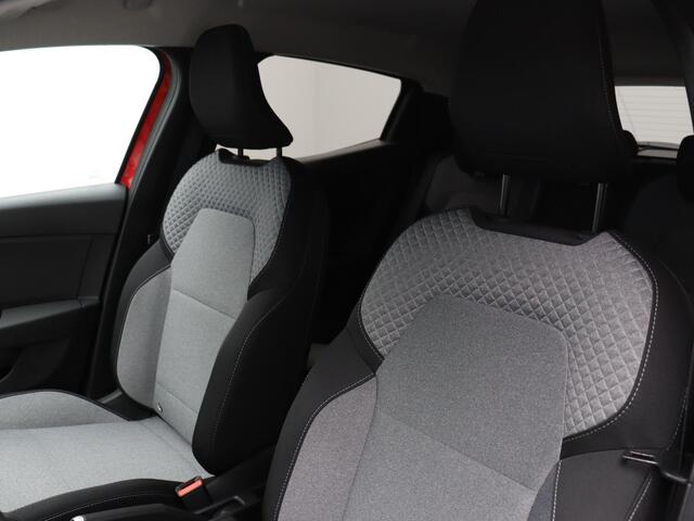 Renault CLIO TCe 90pk GPF evolution | Pack look 16" | Chromen grille | Airco |