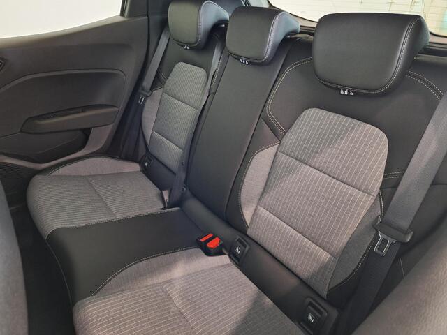 Renault CLIO 1.0 TCe 90 Techno | Pack Winter | Pack Look 17" | Van: ¤ 28.932,- nu rijklaar voor: ¤ 25.432,-