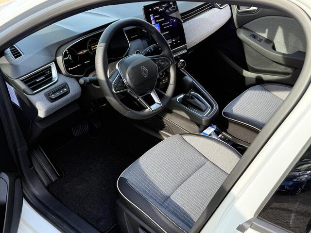 Renault CLIO 1.6 E-Tech Full Hybrid 145 techno | Camera | Winterpack | Navigatie