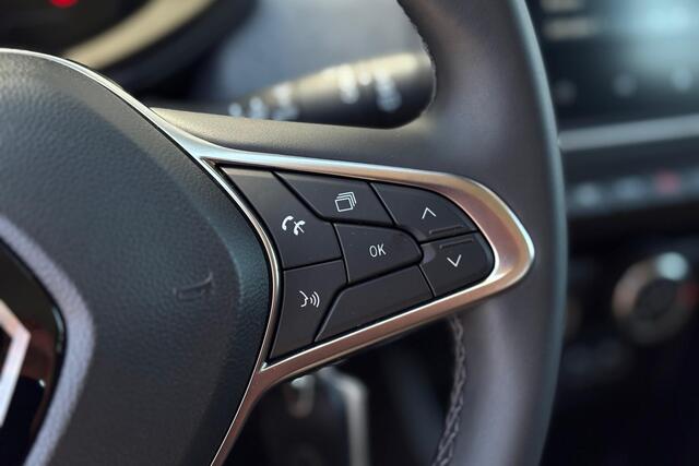 Renault CLIO 1.0 TCe 90pk Evolution - LED - Carplay - DAB - Parkeersensoren - Rijklaar