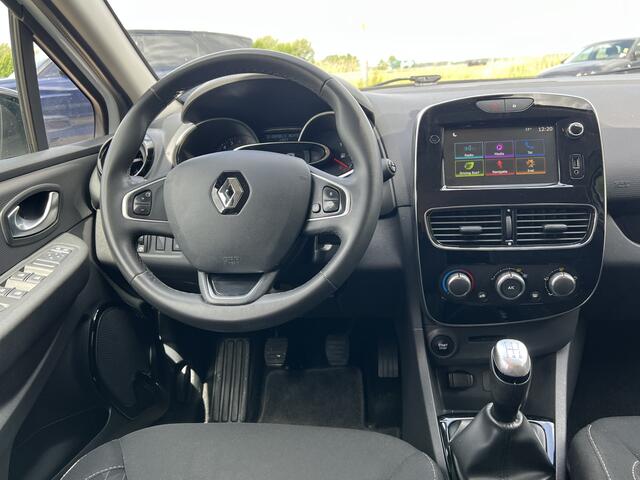 Renault CLIO Estate 0.9 TCe Limited / Keyless / Airco / PDC Achter / Cruise / Applecarplay - Androidauto / DAB /
