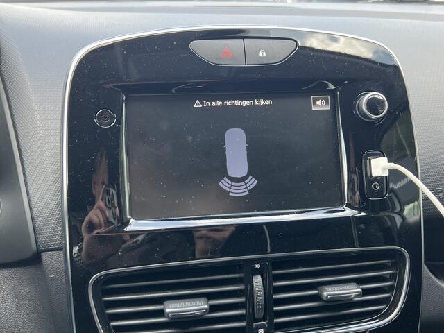 Renault CLIO Estate 0.9 TCe Limited / Keyless / Airco / PDC Achter / Cruise / Applecarplay - Androidauto / DAB /