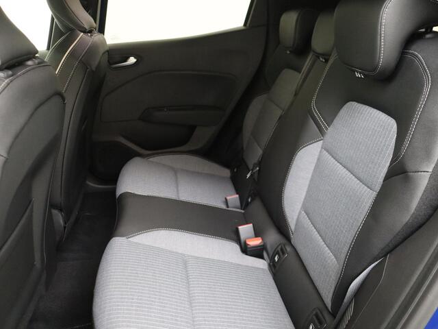 Renault CLIO 1.6 E-Tech Full Hybrid 145 Techno