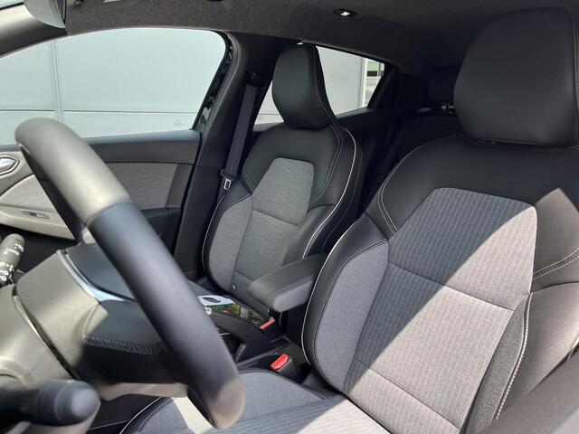 Renault CLIO 1.0 TCe 90 GPF techno | Pack Navigation | Pack Look |