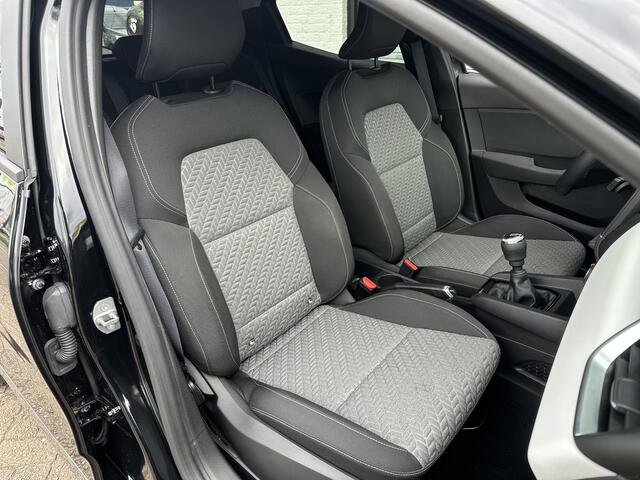 Renault CLIO 1.0 TCe 90 Evolution | draadloos Carplay | Two-tone velgen | Privacy glas | tijdelijk gratis Top Afleverpakket twv Eur 695