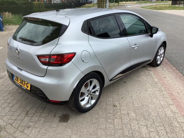 Renault CLIO 0.9 TCE LIMITED