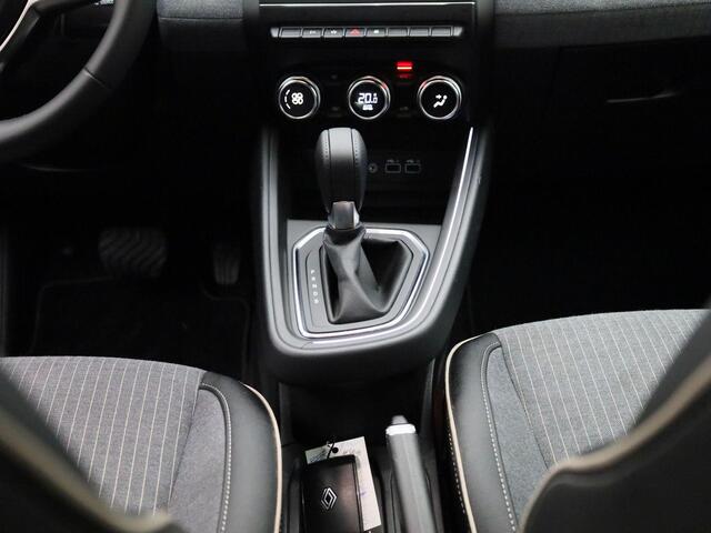 Renault CLIO 1.6 E-Tech Full Hybrid 145 techno