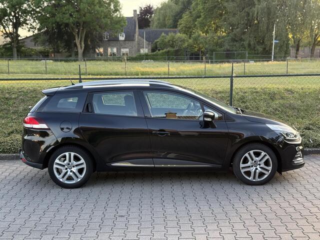 Renault CLIO Estate 1.5 dCi Ecoleader Zen NL auto, nieuwe APK, trekhaak !