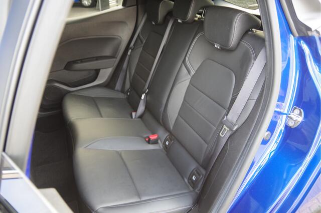 Renault CLIO 1.3 TCe Initiale Paris 131PK AUT. LED, LEDER, KEYLESS, CAMERA, STOEL/STUURVERWARMING, NAVI, CRUISE, CLIMA