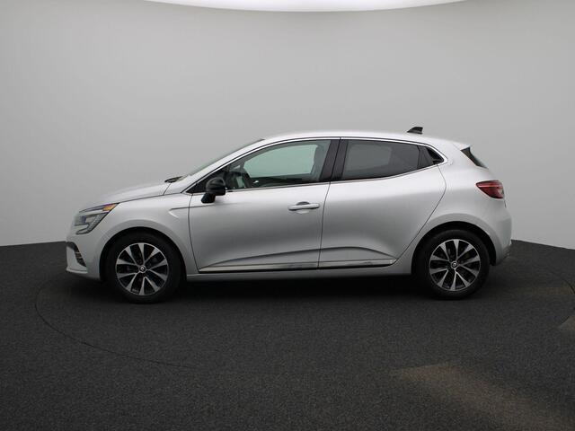 Renault CLIO 1.0 TCe 90Pk Techno | Navigatie | Keyless Entry & Go | Apple Carplay/Android Auto | Parkeersensoren & Camera | Bluetooth | Climate Control | Lichtmetalen Velgen | Privacy Glass |