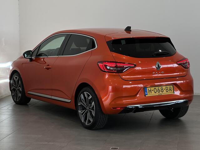 Renault CLIO 1.0 TCe 100 Intens | Navigatie 9,3" | Climate Control | Cruise Control | Lichtmetalen velgen 17" | Parkeersensoren voor, achter en achteruitrijcamera | Apple Carplay/Android Auto | 1e eigenaar + dealer onderhouden!