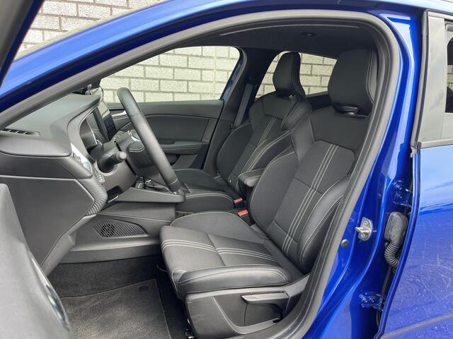 Renault CLIO 1.6 E-Tech Hybrid 145 E-Tech Engineered | Apple CarPlay / Android Auto | Achteruitrijcamera | Parkeersensoren V+A | DAB+ |