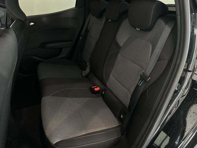 Renault CLIO 1.0 TCe 90 Evolution | Navigatie | Airco | Privacy Glass | Cruise Control | Lichtmetalen velgen 16" | Parkeersensoren en achteruitrijcamera