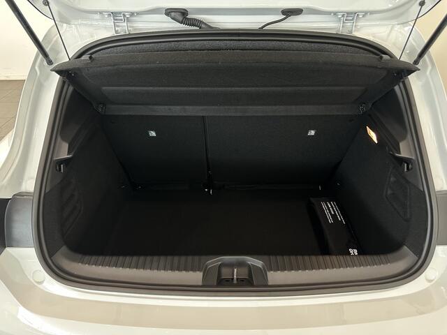 Renault CLIO 1.0 TCe 90 Techno | Navigatie 9,3" | Stoel- en stuurverwarming | Lichtmetalen velgen 17" | Apple Carplay/Android Auto