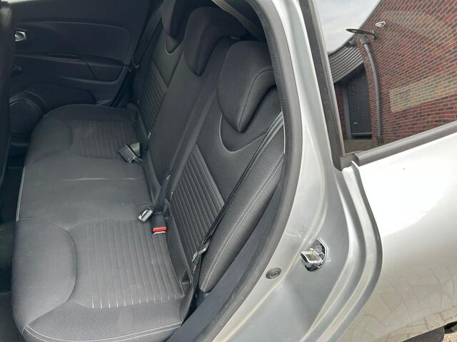 Renault CLIO Estate 1.2 TCe Limited/Automaat