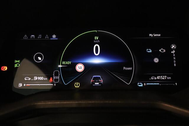 Renault CLIO 1.6 E-Tech Full Hybrid 145 techno | Rondom zicht Camera | Navigatie 9,3" | All season banden | Climate control | Cruise control | LED |