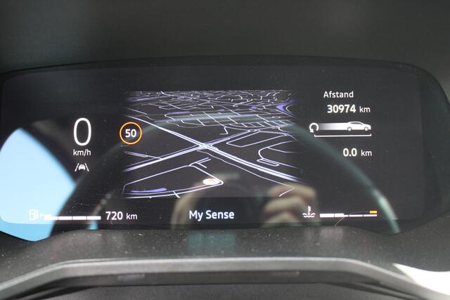 Renault CLIO 1.0 TCe 90 GPF esprit Alpine | BOSE | 360° Camera | Adaptieve cruisecontrol | Climate Control | Dodehoek sensor | LMV | LED