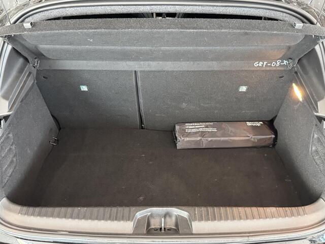 Renault CLIO 1.6 E-Tech Full Hybrid 145 Techno | Navigatie 9,3" | Climate Control | Cruise Control | Draadloze telefoonlader | Lichtmetalen velgen 17" | Parkeersensoren achter en achteruitrijcamera