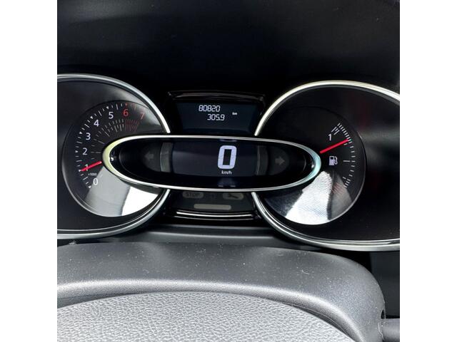 Renault CLIO 0.9 TCE LIMITED / Navi / Bluetooth