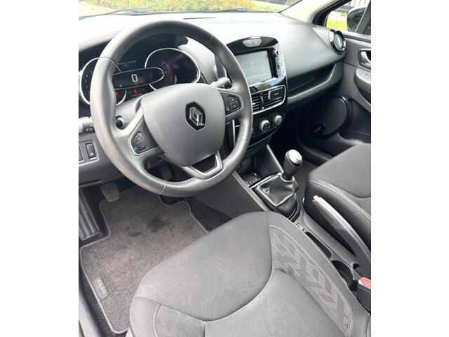 Renault CLIO 0.9 TCE LIMITED / Navi / Bluetooth