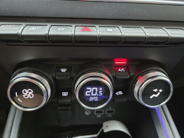 Renault CLIO 1.0 TCe Intens | Navi | PDC | Trekhaak |*