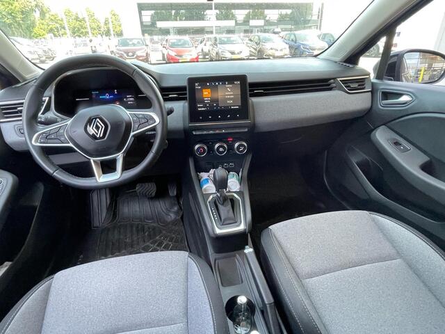 Renault CLIO 1.6 E-Tech Full Hybrid 145 evolution