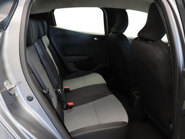 Renault CLIO E-Tech Full Hybrid 145pk evolution | Airco | Cruise control | Apple carplay / Android auto | Vierseizoenbanden |