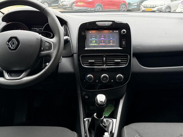 Renault CLIO Estate 0.9 TCe Limited | NAP | Trekhaak | Navigatie | DAB | Airco | Cruise Control | Lichtmetaal | BT-Telefoonfunctie |