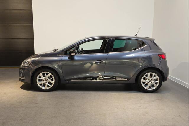 Renault CLIO 0.9 TCe Limited - Navigatie - Airco - Trekhaak - Cruise