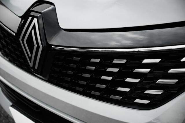 Renault CLIO 1.6 E-Tech Full Hybrid 145 techno NU met ¤ 4000,- KORTING