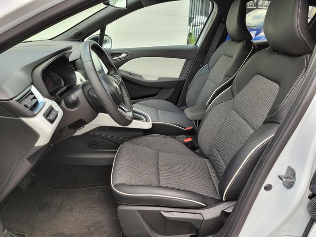 Renault CLIO 1.6 E-Tech Hybrid 145 Techno | Dealer Onderhouden | Zwart Dak | Navi+Camera