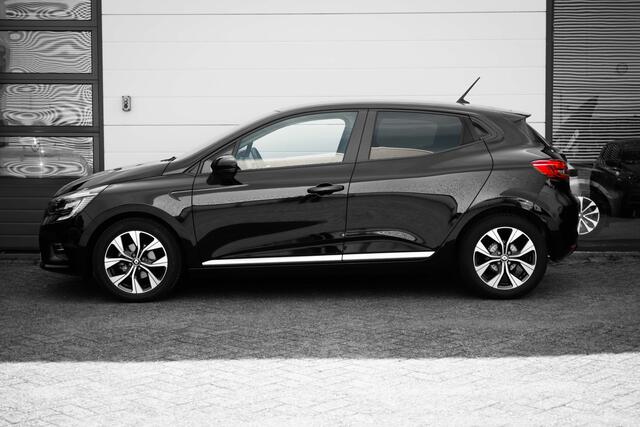 Renault CLIO 1.0 TCe 90 PK Evolution | Navigatie | LM Velgen | Parkeersensoren | | incl. Bovag rijklaarpakket met 12 maanden garantie |