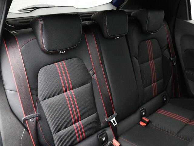 Renault CLIO 1.0 TCe R.S. Line | Clima | Achteruitrij camera | Stoelverwarming | Cruise | Keyless | trekhaak.