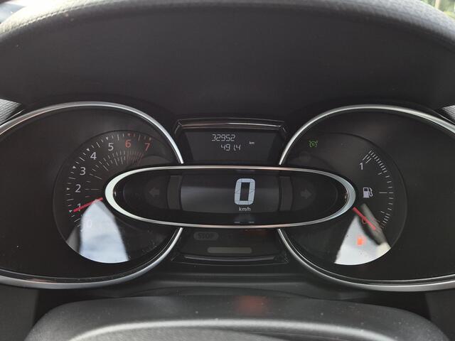 Renault CLIO 0.9 TCe Intens | Navigatie | Parkeersensoren | Halfleder |