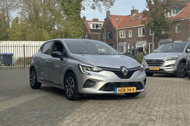 Renault CLIO 1.6 E-Tech Hybrid 145 Evolution